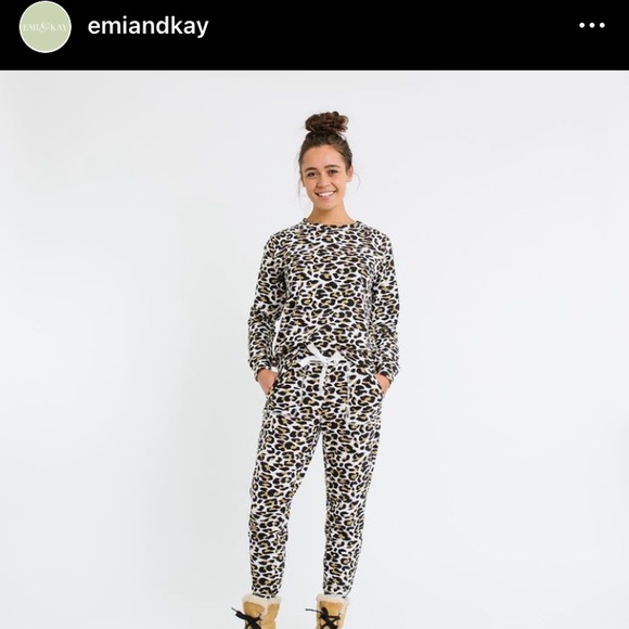 🐆 Emi & Kay Leopard Jogger Set - Picture 1 of 10